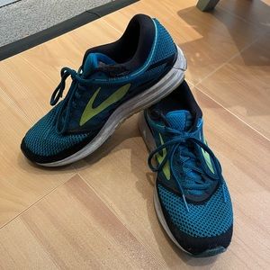 Brooks Revel Shoes